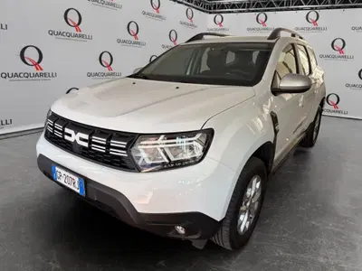 Dacia Duster 1.0 TCe GPL 4x2 Expression del 2023 usata a Milano