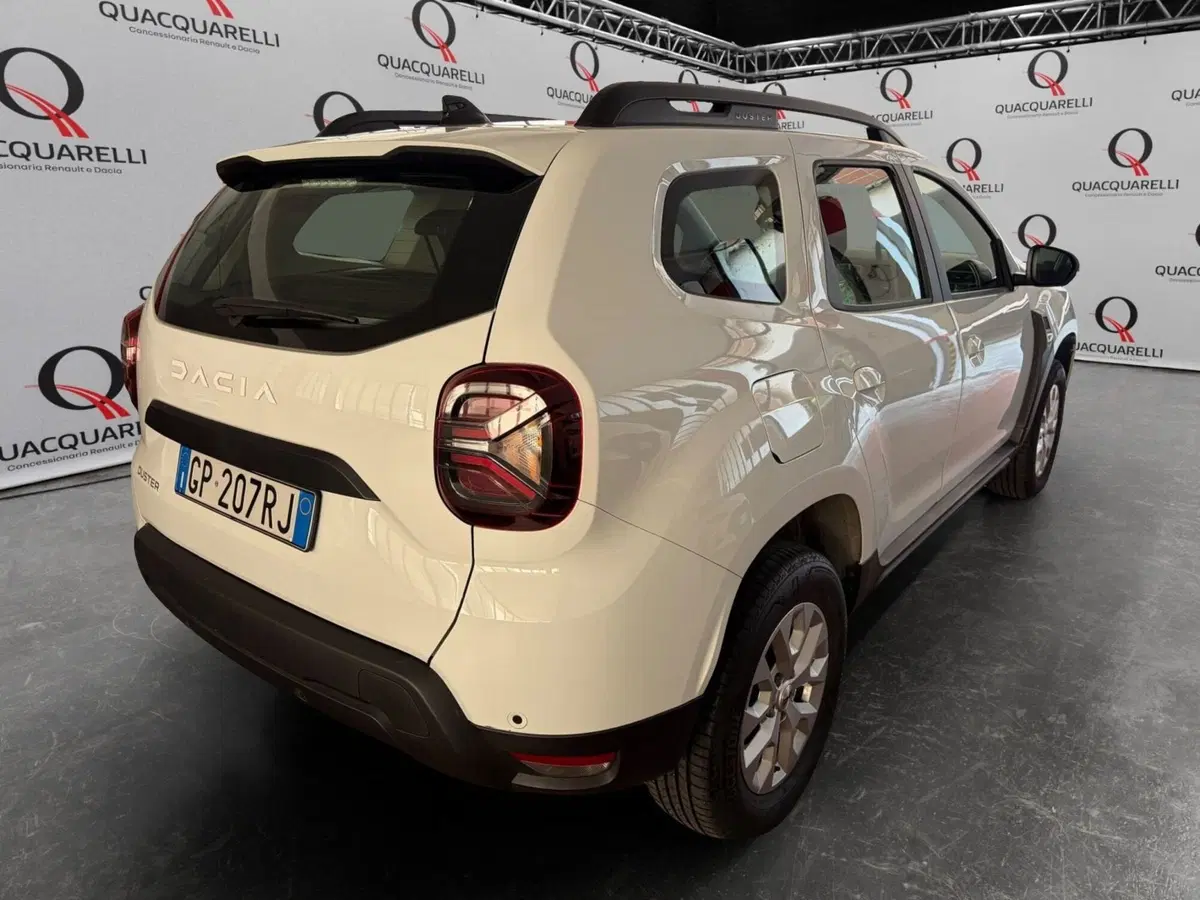 Dacia Duster usata a Milano (5)