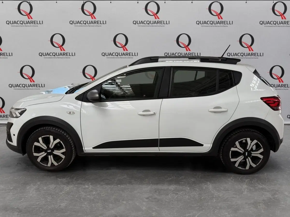 Dacia Sandero usata a Milano (5)