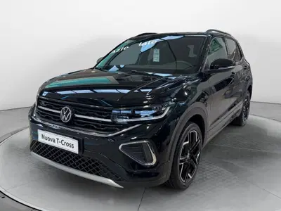 Volkswagen T-Cross 1.0 tsi R-Line 115cv dsg del 2025 usata a Carnago