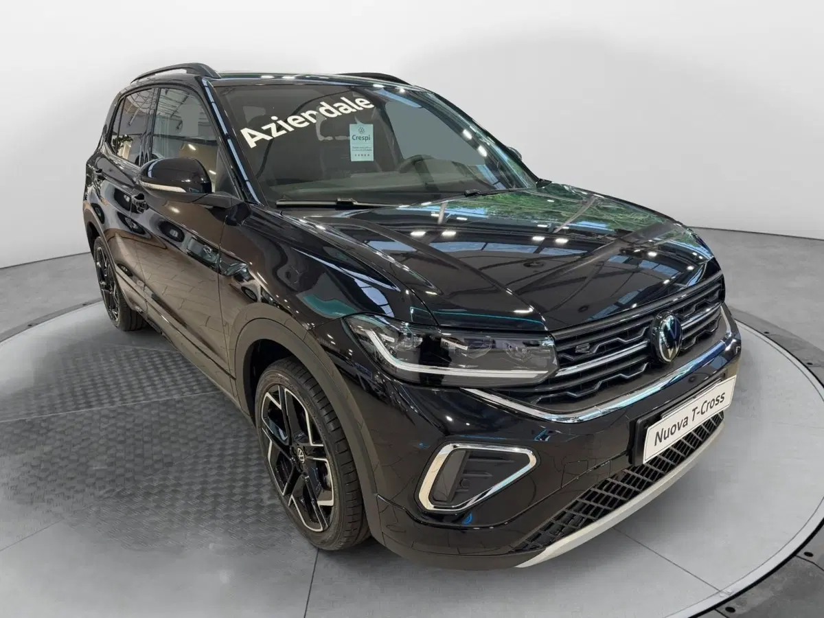 Volkswagen T-Cross usata a Varese (2)