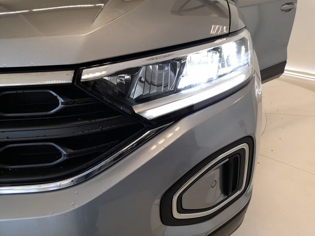 Volkswagen T-Roc usata a Bologna (8)