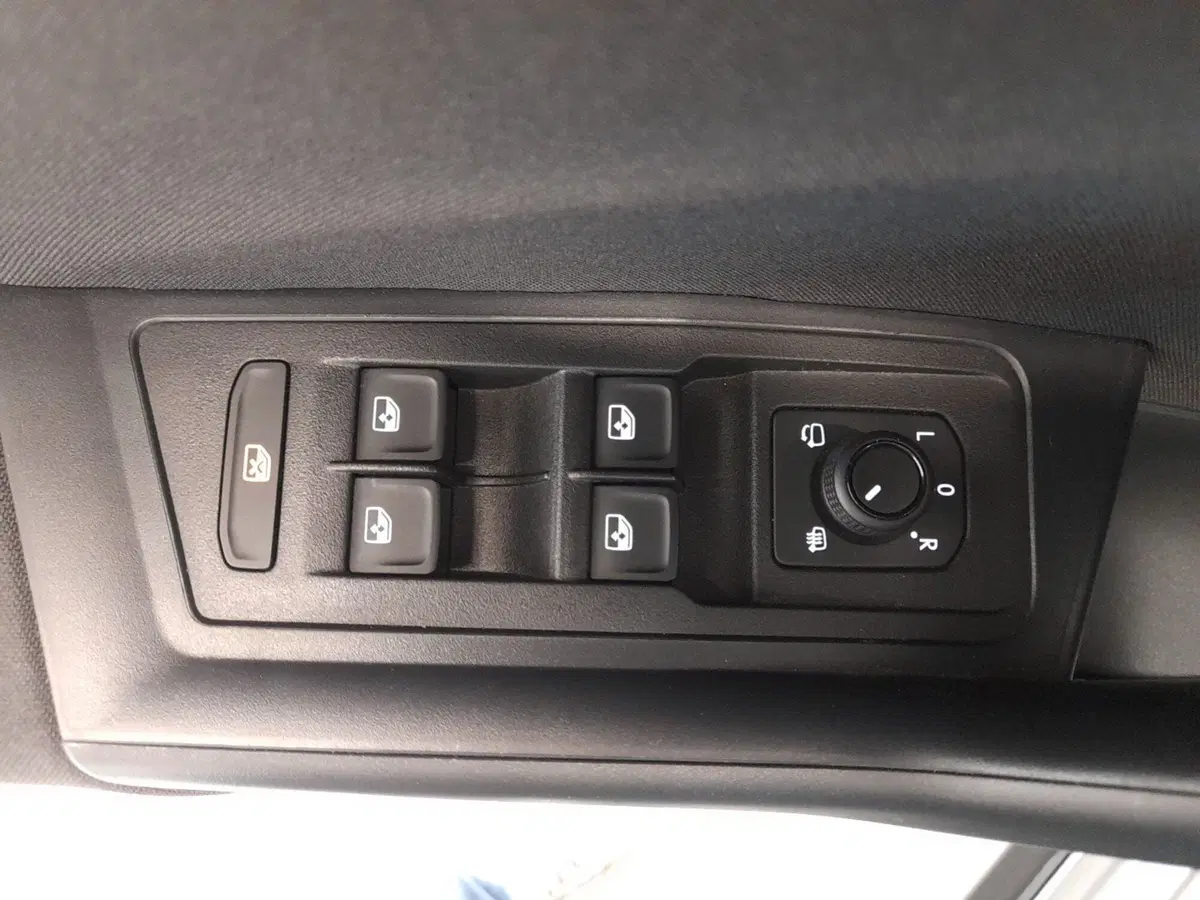 Volkswagen T-Roc usata a Bologna (9)