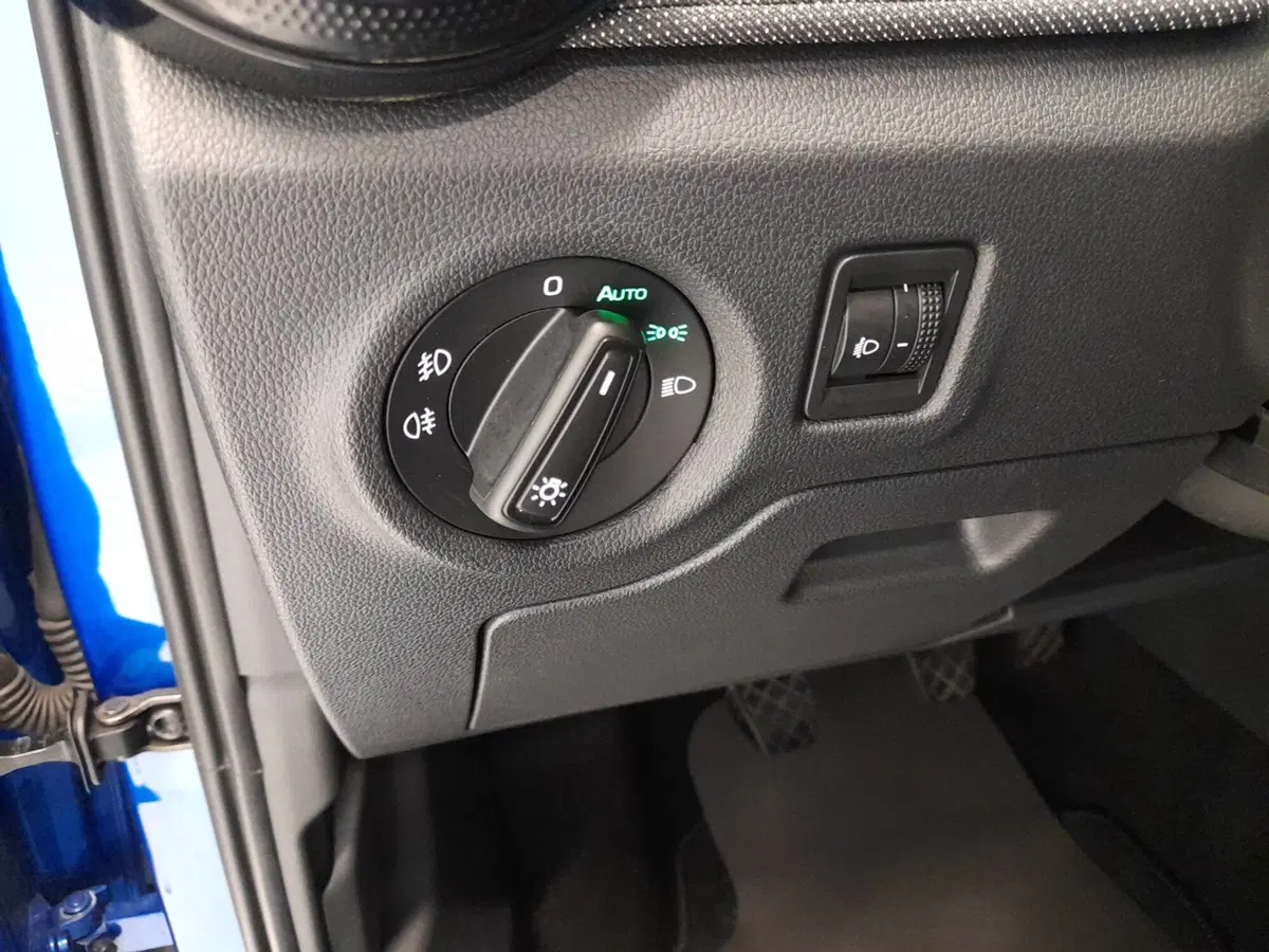 Skoda Fabia usata a Bologna (10)