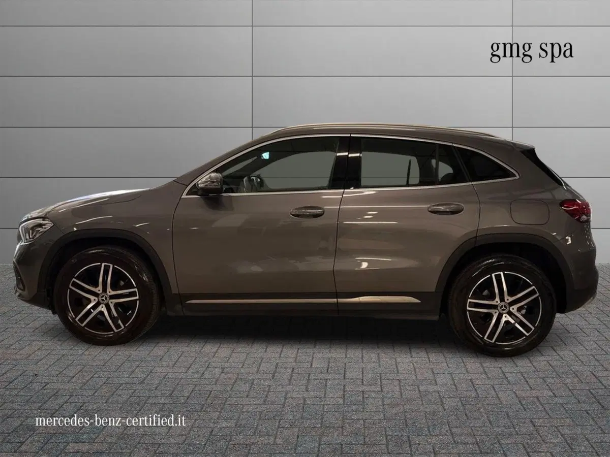 Mercedes-Benz GLA SUV usata a Prato (6)