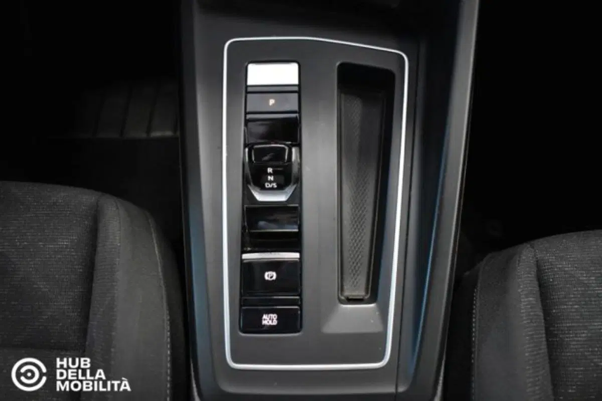 Volkswagen Golf Variant usata a Perugia (12)