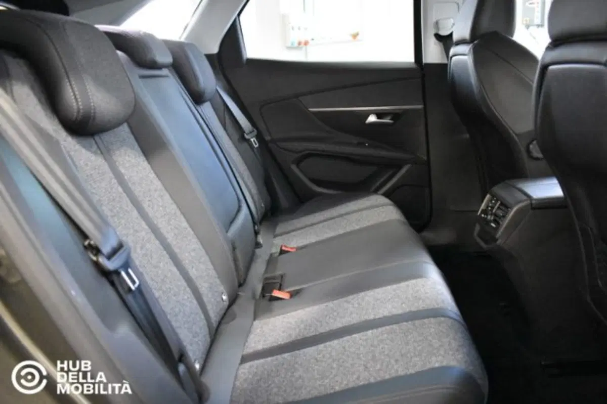 Peugeot 3008 usata a Perugia (19)