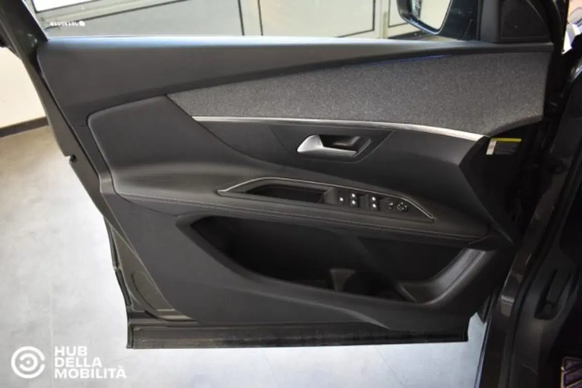 Peugeot 3008 usata a Perugia (7)