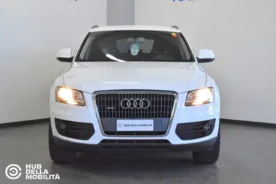 Audi Q5 2.0 TDI 170 CV quattro del 2011 usata a Foligno