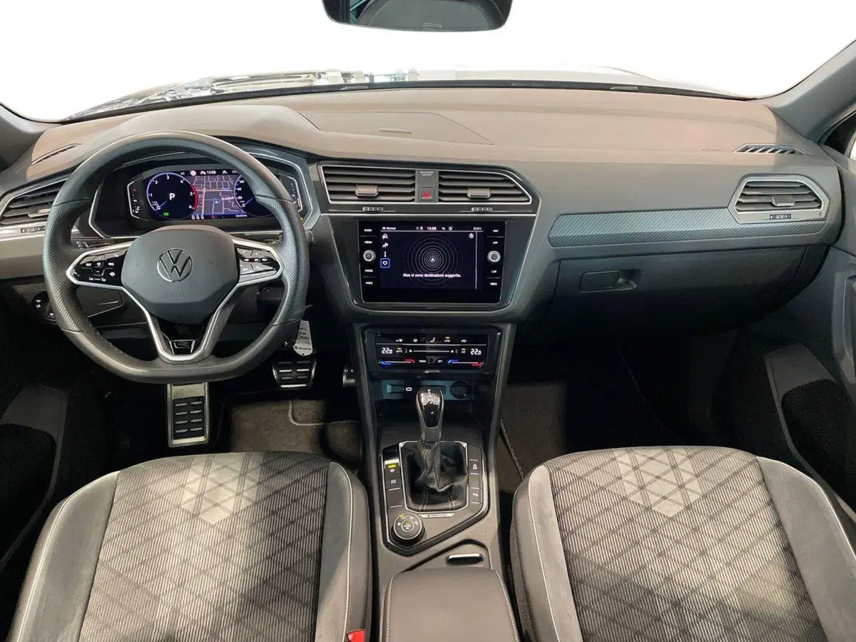 Volkswagen Tiguan usata a Pistoia (11)