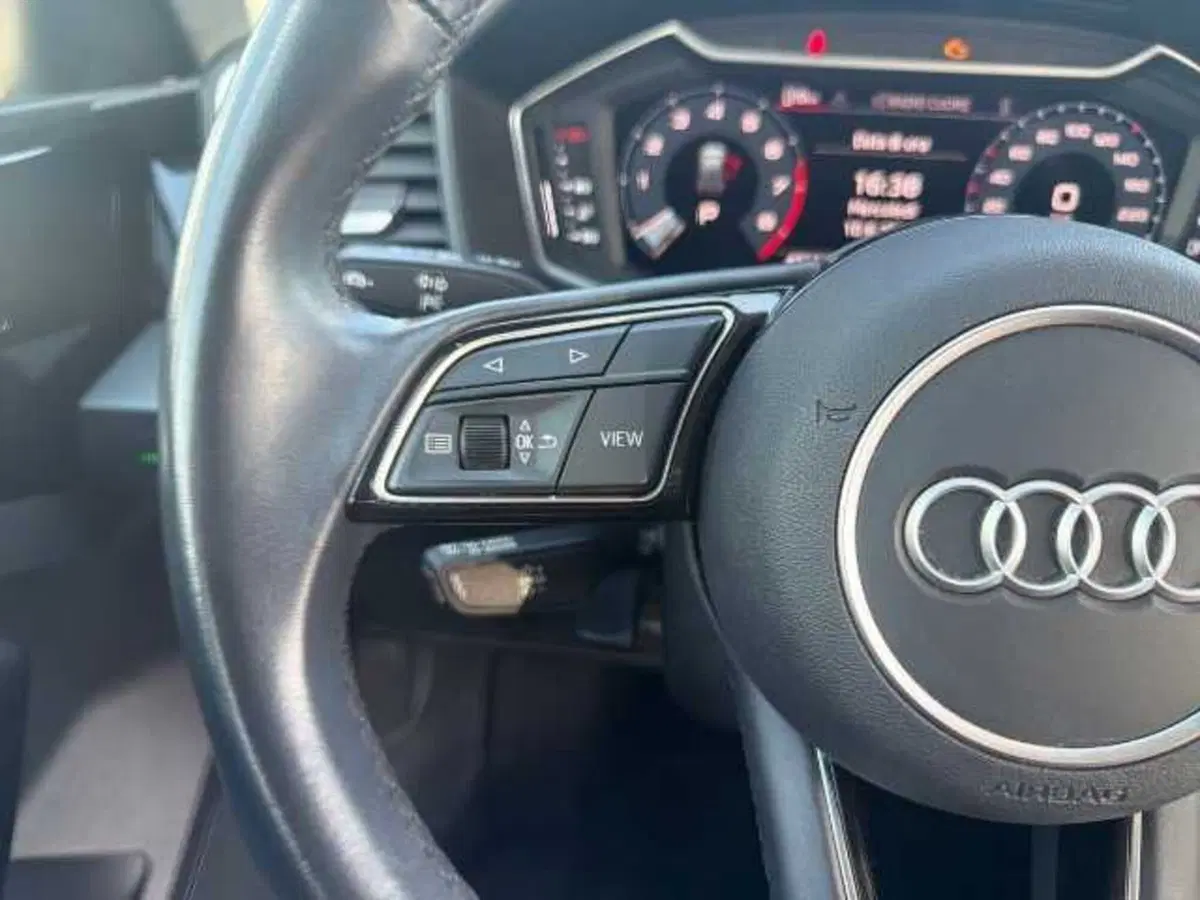 Audi A1 Sportback usata a Prato (5)