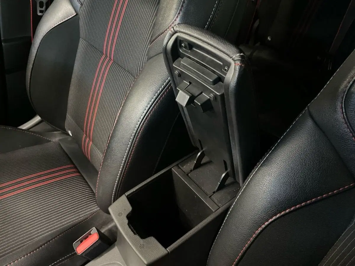 Renault Captur usata a Prato (18)