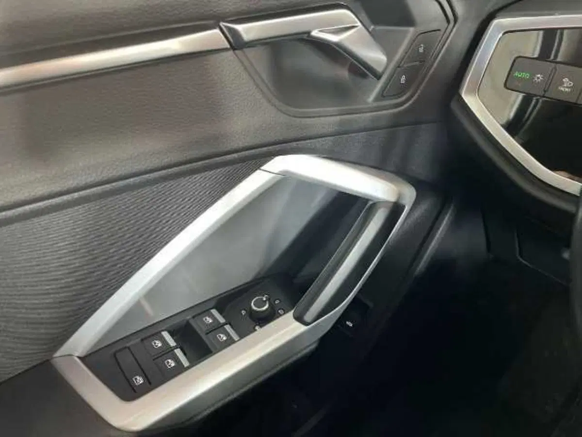 Audi Q3 Sportback usata a Pistoia (14)