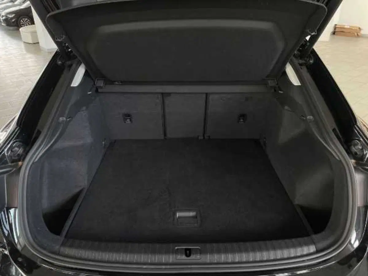 Audi Q3 Sportback usata a Pistoia (18)