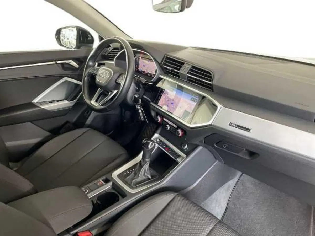 Audi Q3 Sportback usata a Pistoia (3)
