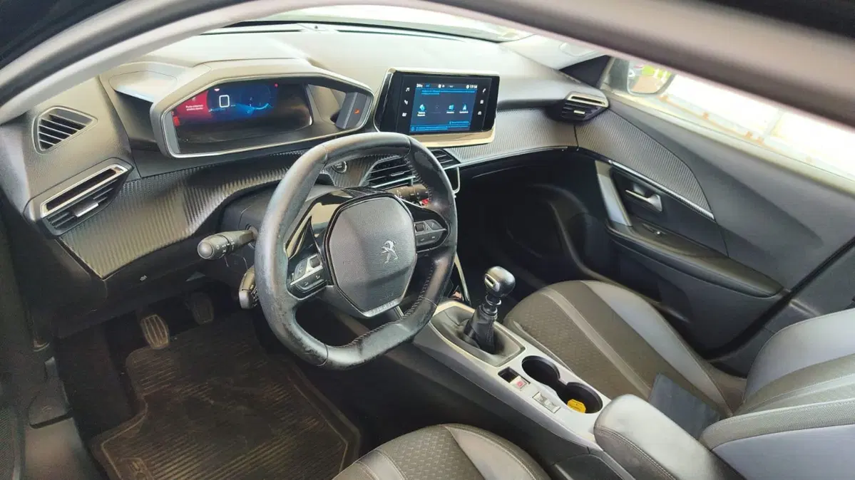 Peugeot 2008 usata a Firenze (4)