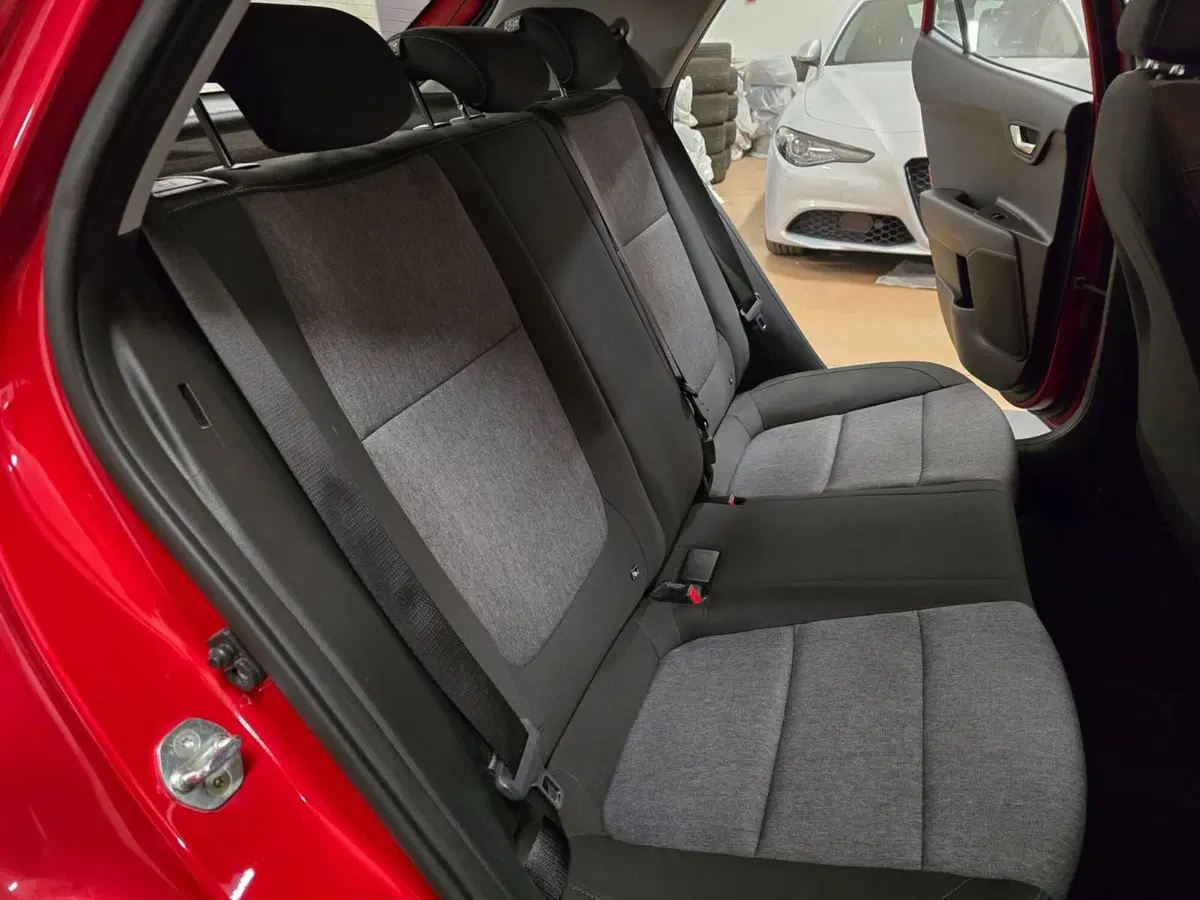 Kia Stonic usata a Rimini (10)