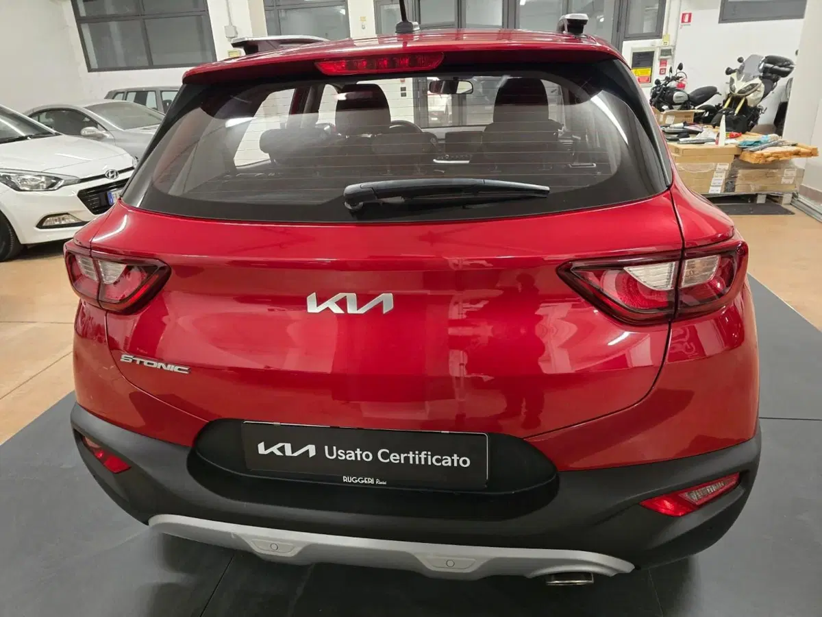 Kia Stonic usata a Rimini (4)