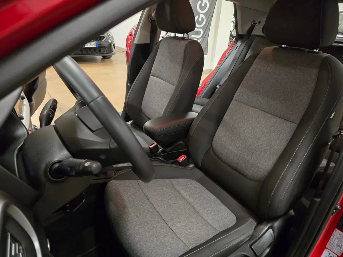 Kia Stonic usata a Rimini (9)