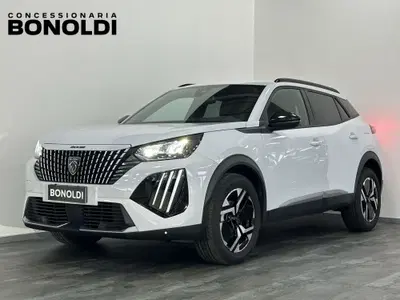Peugeot 2008 1.2 turbo Allure 100cv del 2025 usata a Montichiari
