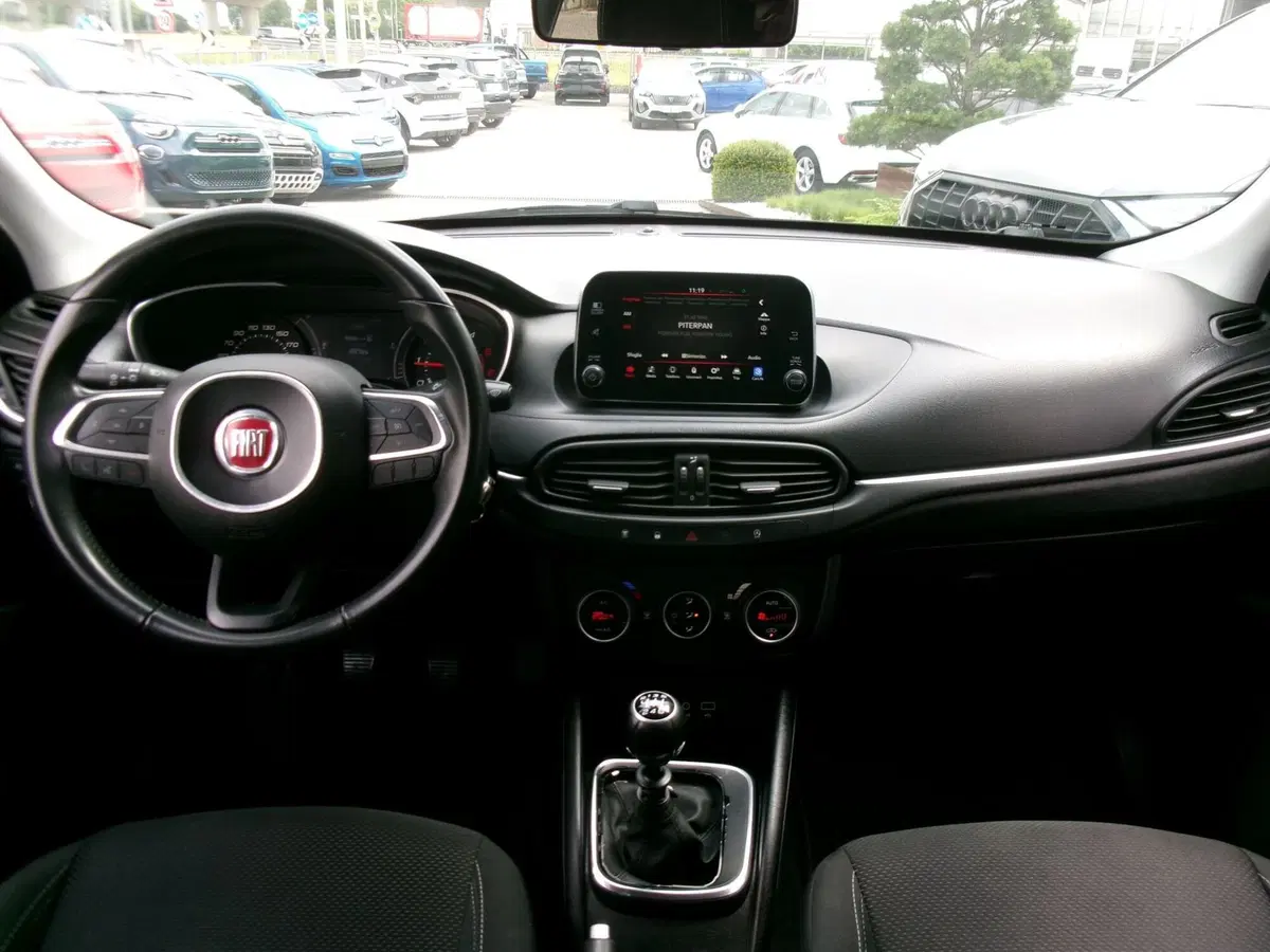 Fiat Tipo Station Wagon usata a Venezia (10)