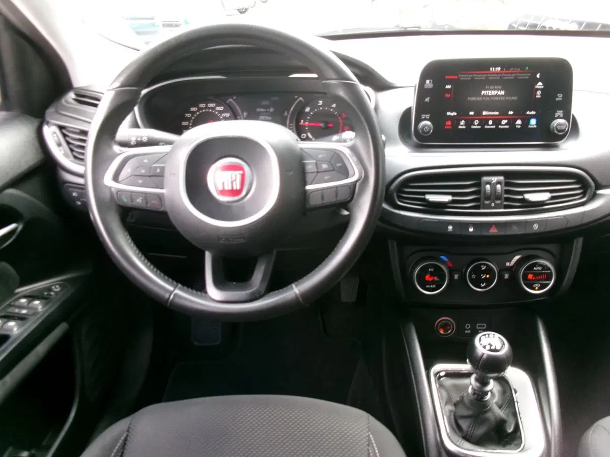 Fiat Tipo Station Wagon usata a Venezia (9)
