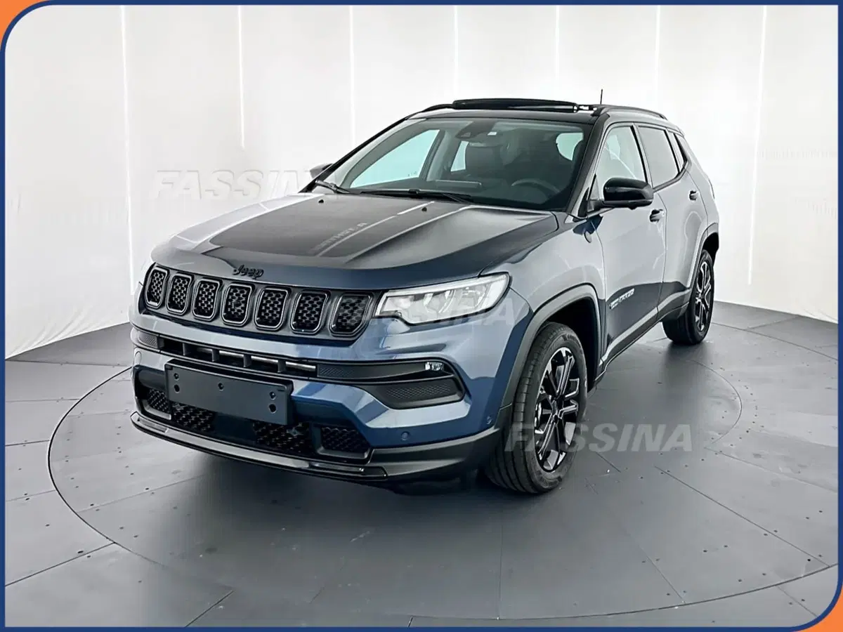 Jeep Compass nuova a Milano (3)