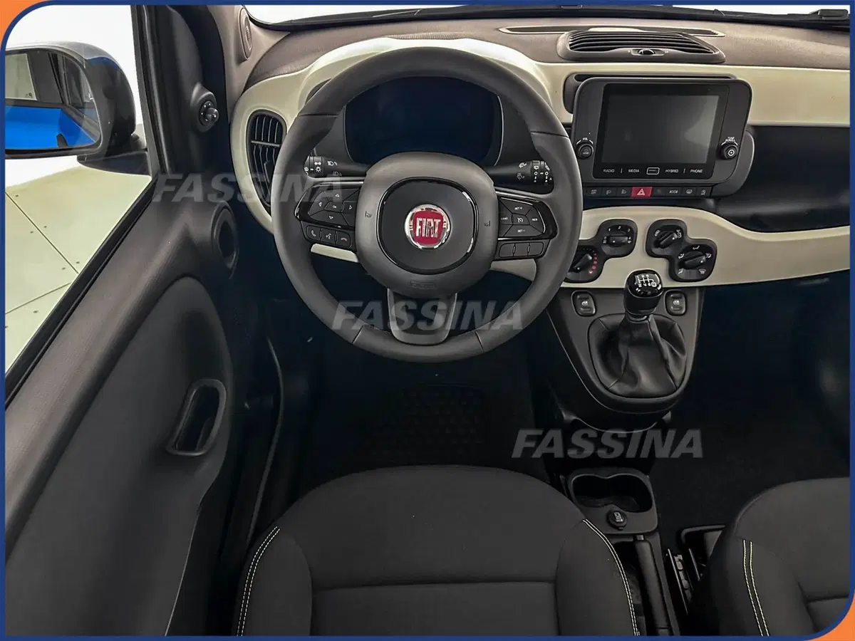 Fiat Panda Cross usata a Milano (10)