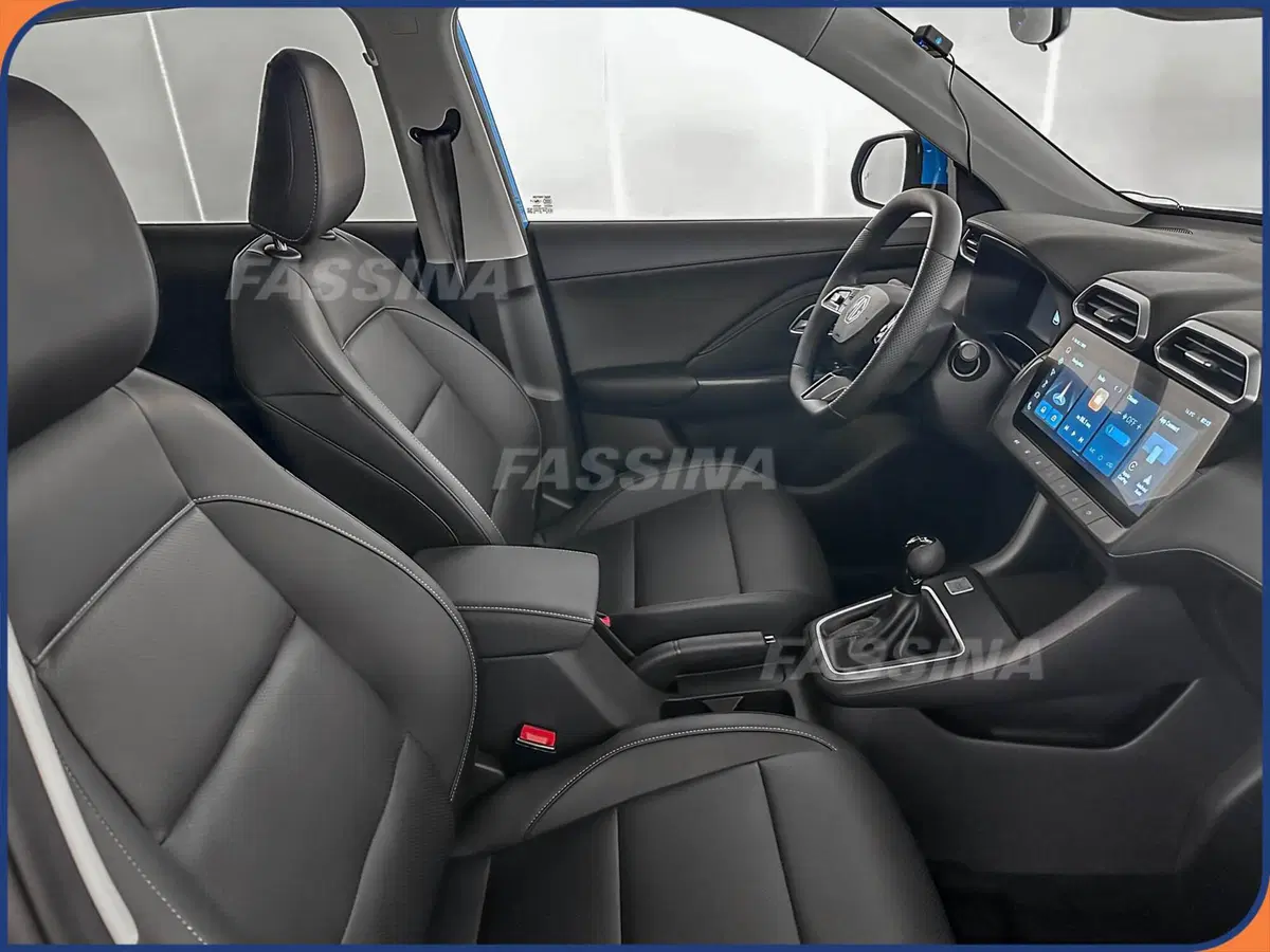 Mg ZS nuova a Milano (14)