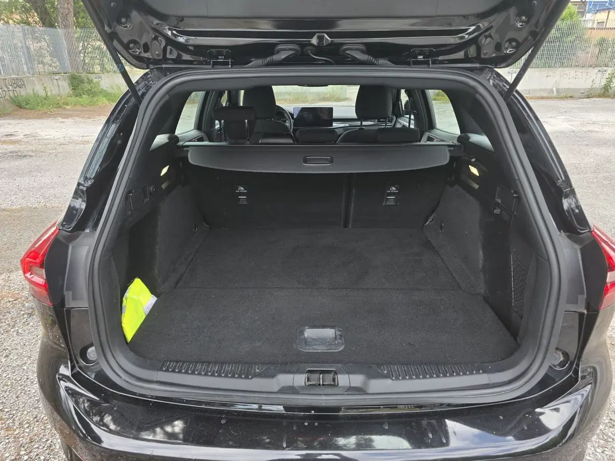 Ford Focus Station Wagon usata a Massa-Carrara (12)
