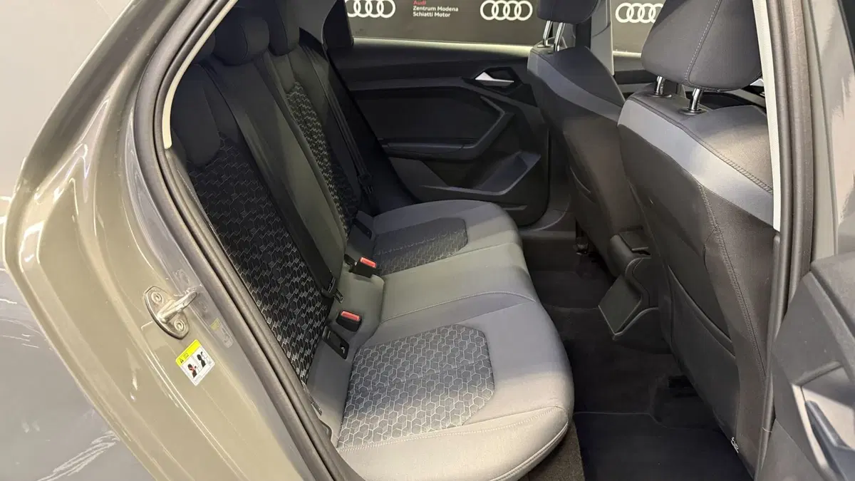 Audi A1 allstreet usata a Modena (14)