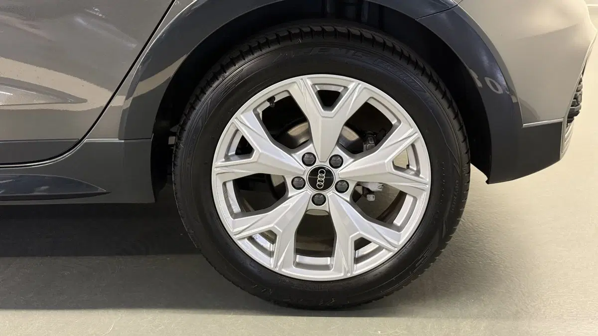 Audi A1 allstreet usata a Modena (6)