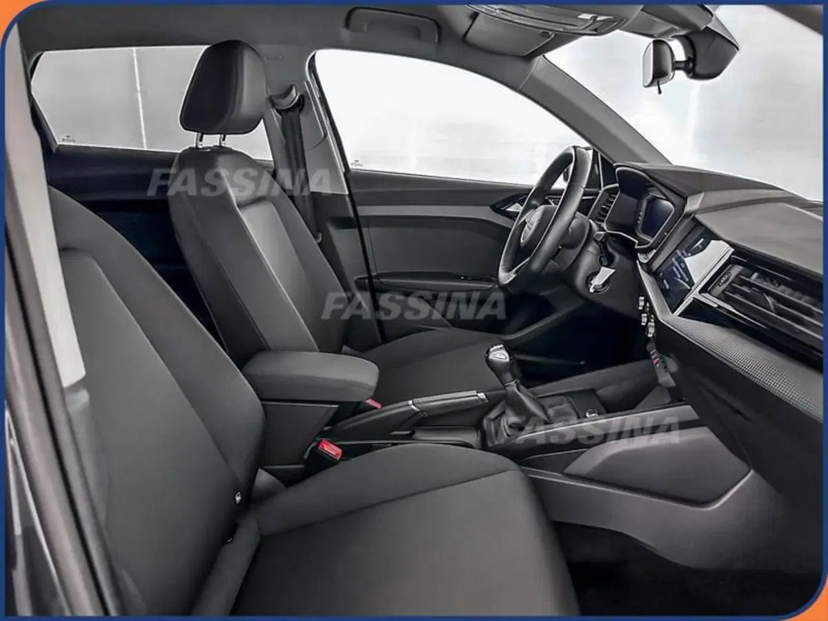 Audi A1 Sportback usata a Milano (14)