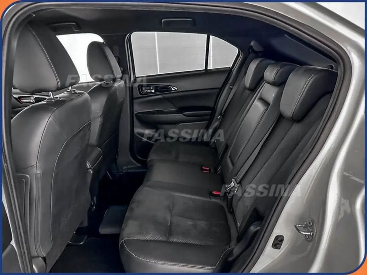 Mitsubishi Eclipse usata a Milano (10)