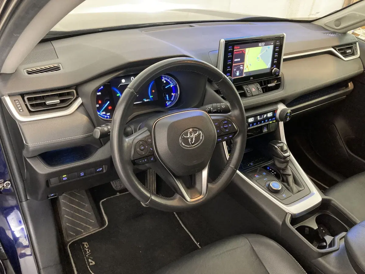 Toyota Rav4 usata a Foggia (13)