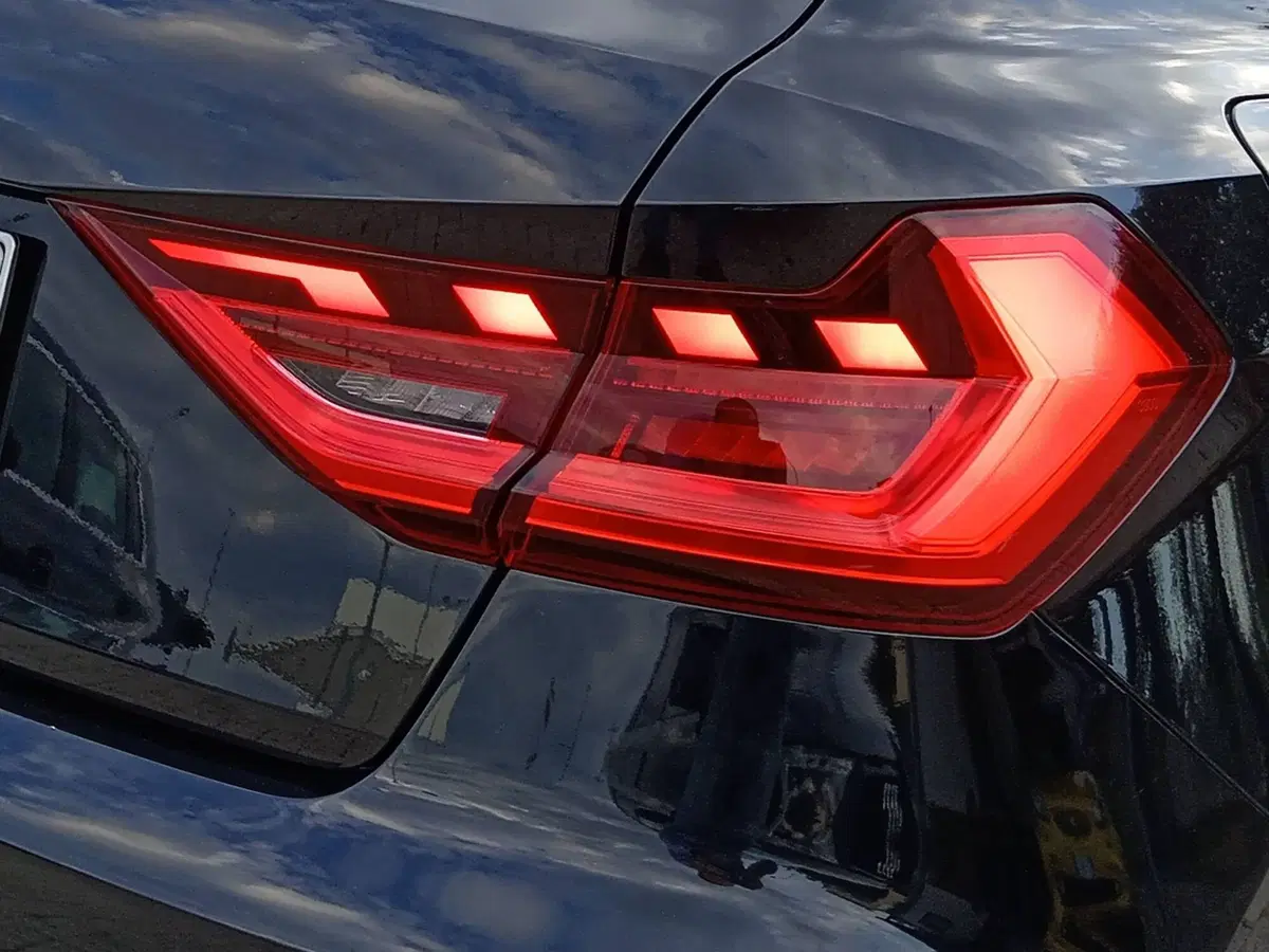 Audi A1 Sportback usata a Bari (10)