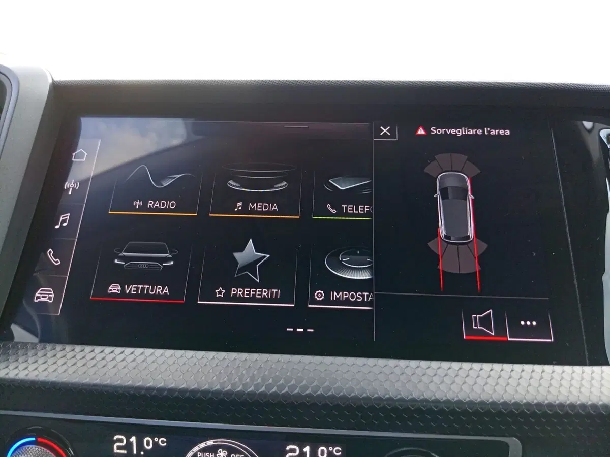 Audi A1 Sportback usata a Bari (9)