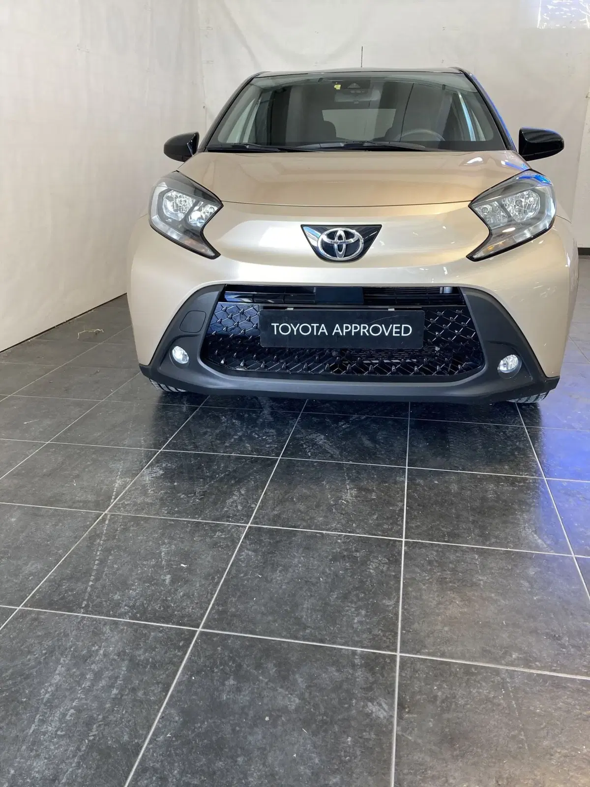 Toyota Aygo X usata a Foggia (3)