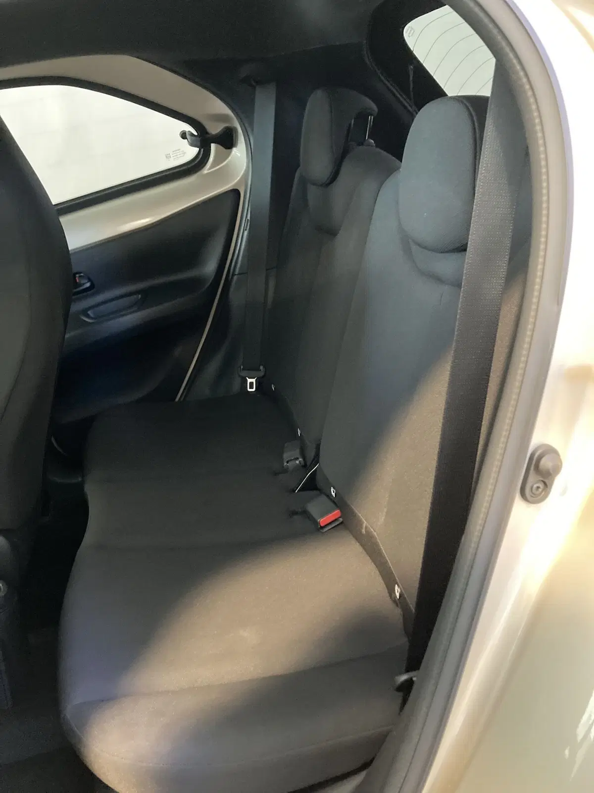 Toyota Aygo X usata a Foggia (5)