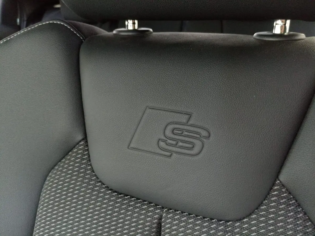 Audi A1 Sportback usata a Bari (15)