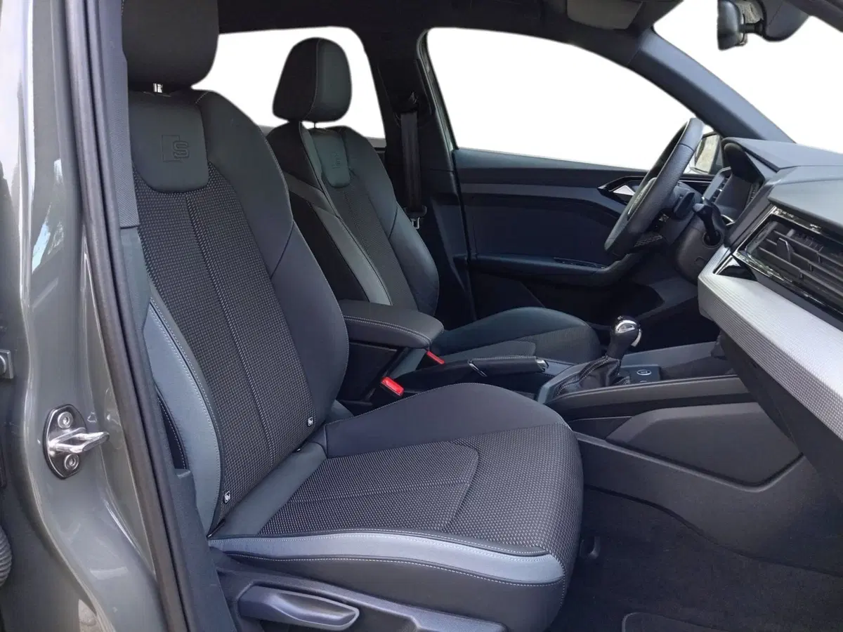 Audi A1 Sportback usata a Bari (16)