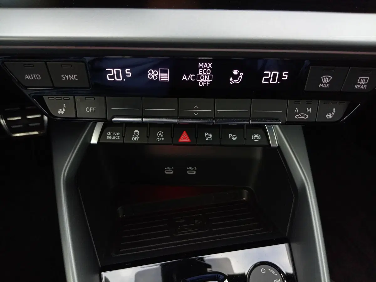 Audi A3 allstreet usata a Bari (8)