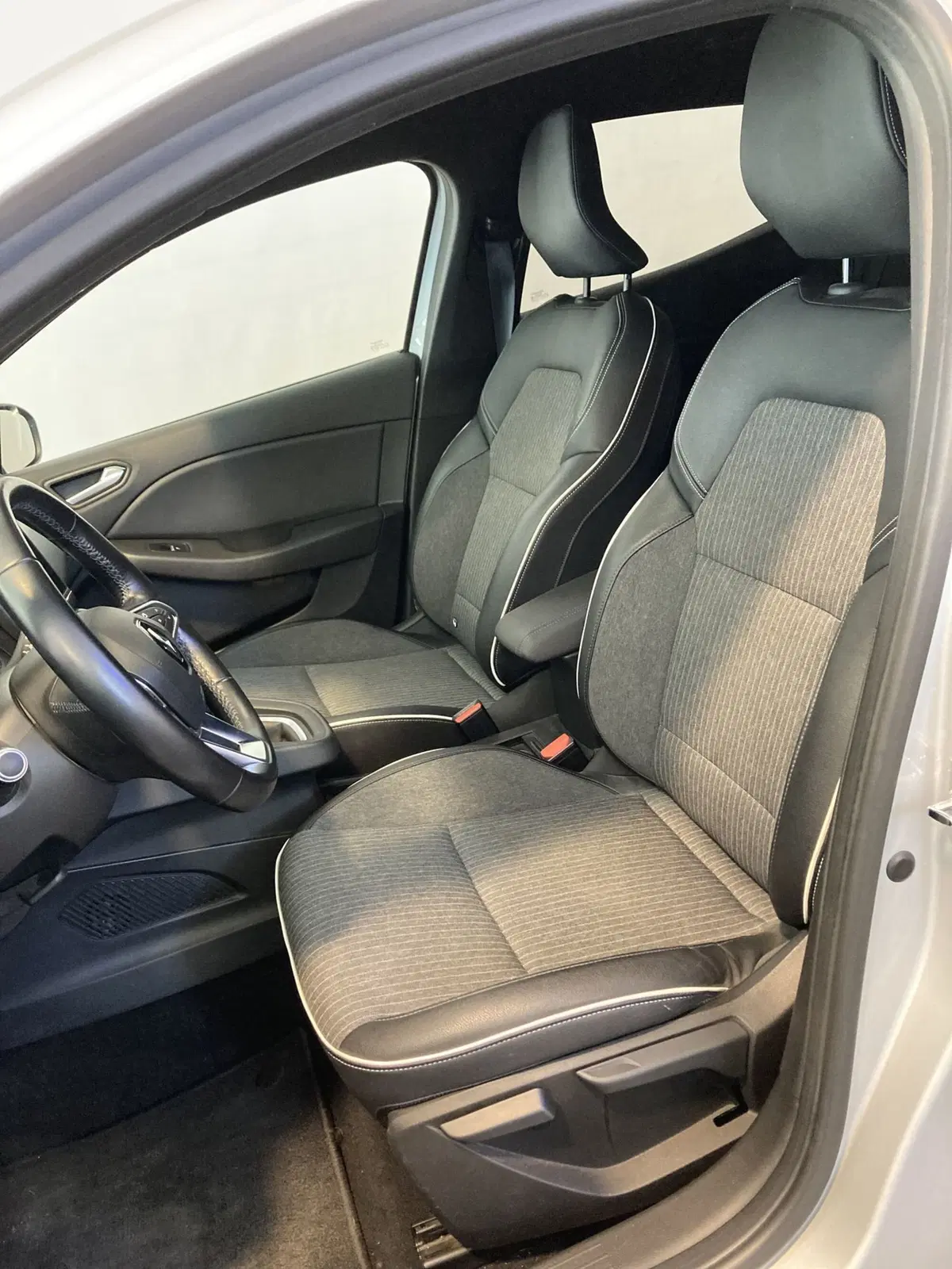Renault Clio usata a Foggia (5)