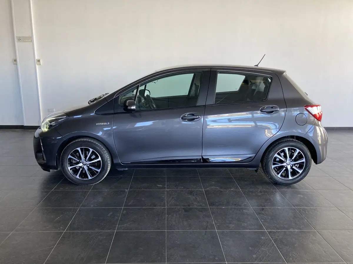 Toyota Yaris usata a Foggia (5)