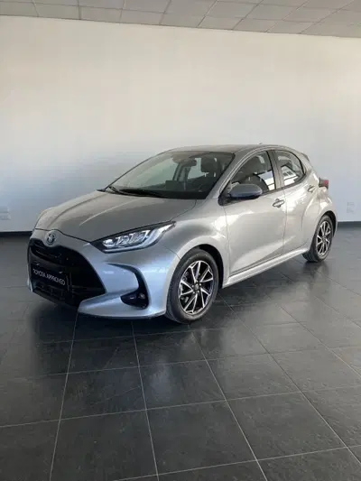 Toyota Yaris 1.5 Hybrid 5 porte Trend del 2022 usata a San Severo