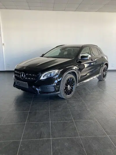 Mercedes-Benz GLA SUV 200 d Automatic 4Matic Premium del 2019 usata a San Severo
