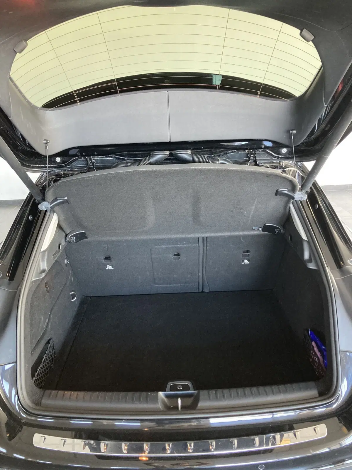 Mercedes-Benz GLA SUV usata a Foggia (11)
