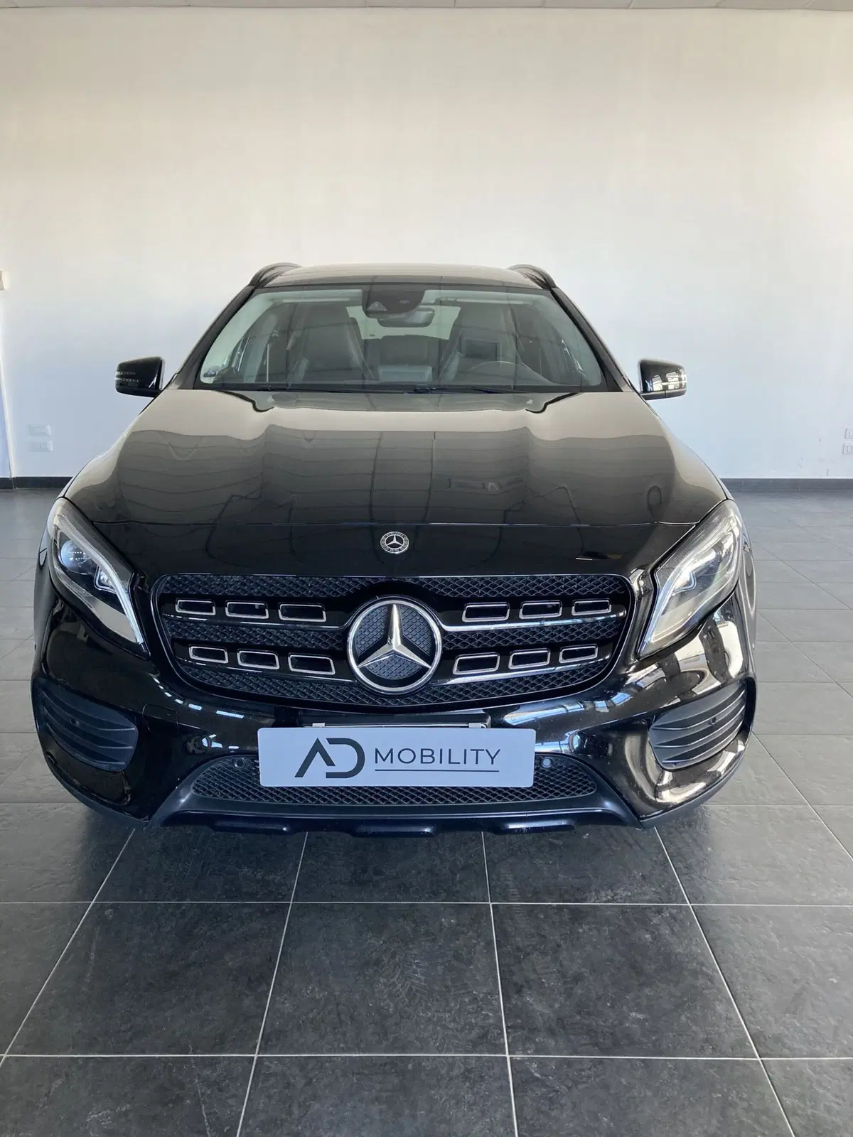 Mercedes-Benz GLA SUV usata a Foggia (3)