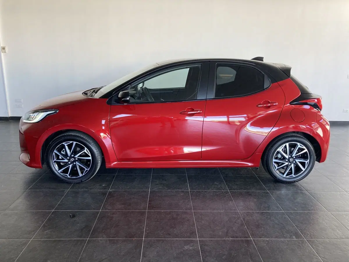 Toyota Yaris usata a Foggia (5)