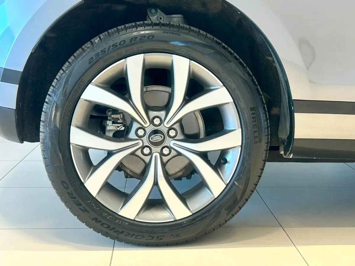 Land Rover Range Rover Evoque usata a Napoli (9)